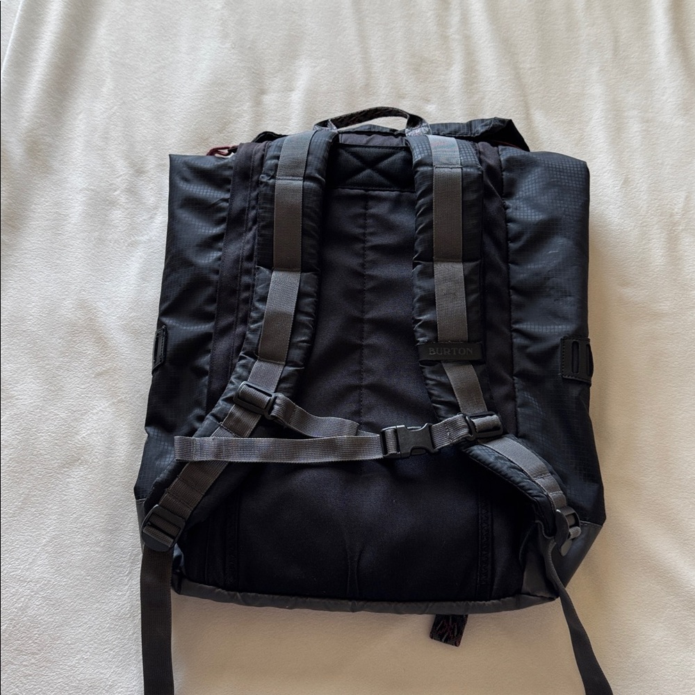 Burton back pack - image 5